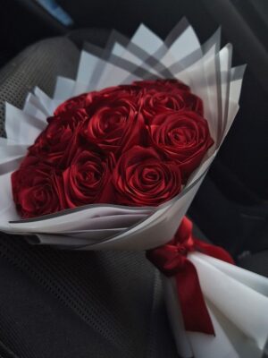 Ramo “Rosas Vermellas Eternas”